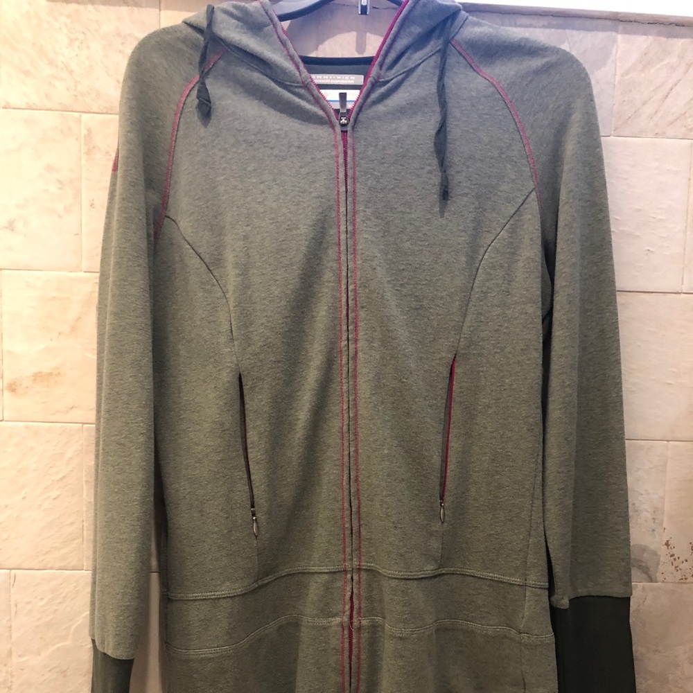 Columbia olive green sweater